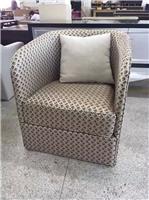 現(xiàn)代風(fēng)格單人沙發(fā)