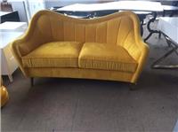 現(xiàn)代風(fēng)格雙人沙發(fā)