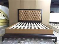 后現(xiàn)代新古典風(fēng)格床