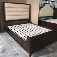 后現(xiàn)代新古典風(fēng)格床