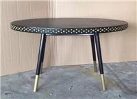 新古典風(fēng)格餐臺