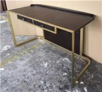 后現(xiàn)代新古典風(fēng)格寫字臺