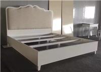 新古典風(fēng)格床