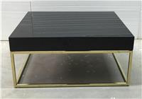 后現(xiàn)代新古典風(fēng)格茶幾